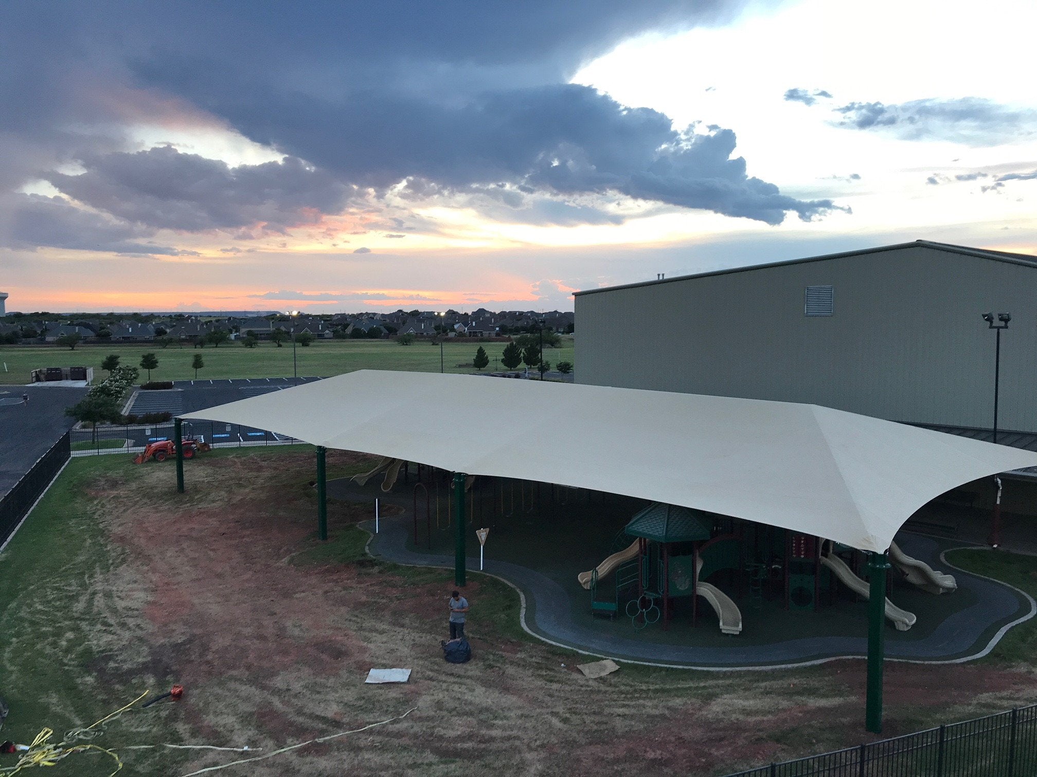 8 Post Extended Hip Shade Structure