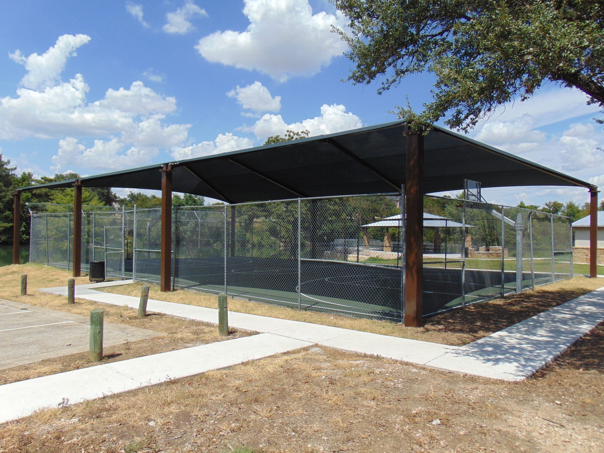 8 Post Extended Hip Shade Structure