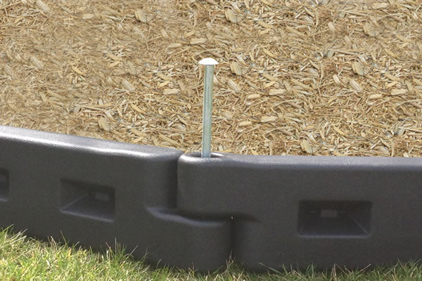Plastic Playground Border with Spike, black interlocking durable border securing wood mulch playground surface