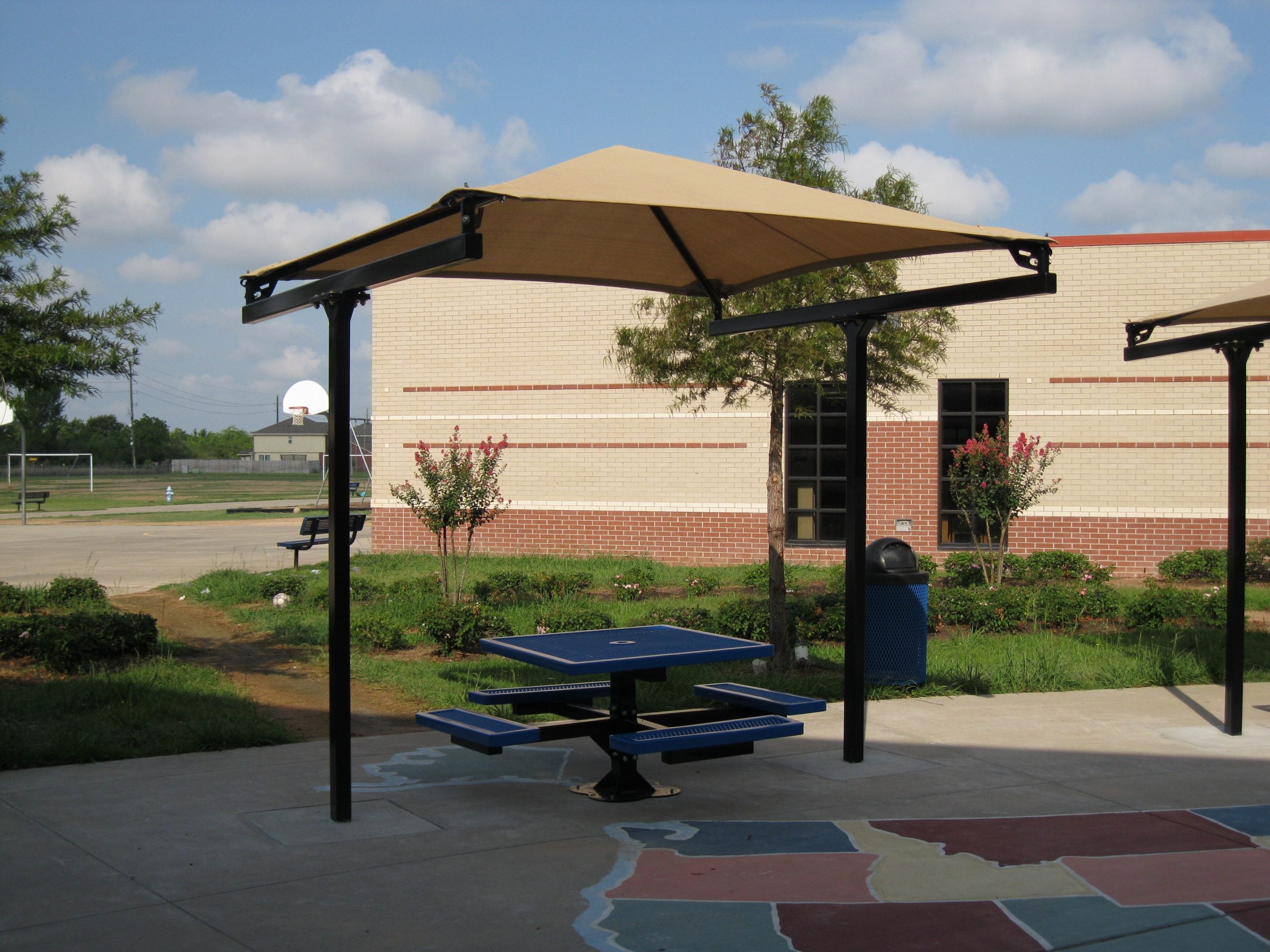 T-Post Pyramid Shade Structure