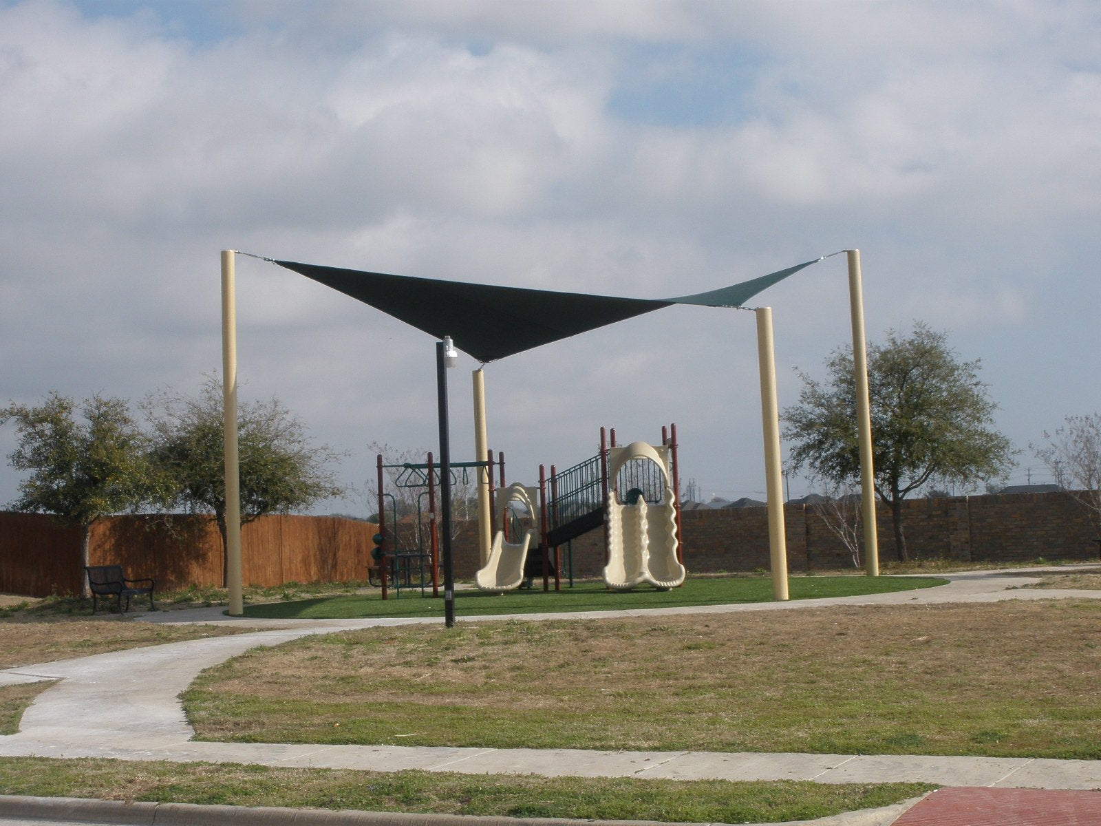 4 Point Sail Shade Structure