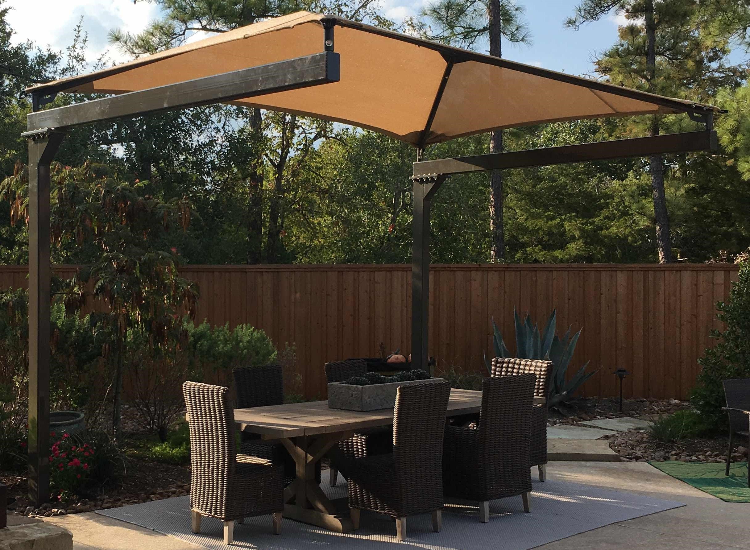 Full Cantilever Hip Shade Structure