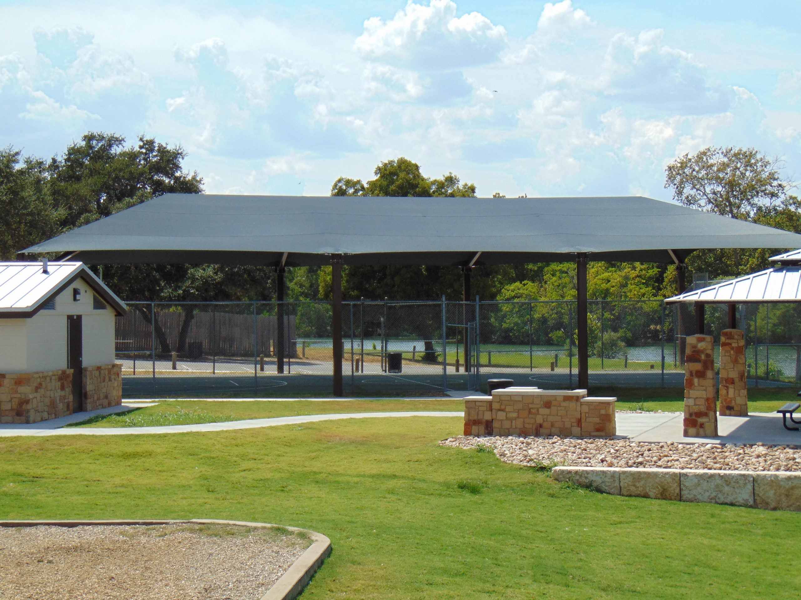 8 Post Extended Hip Shade Structure