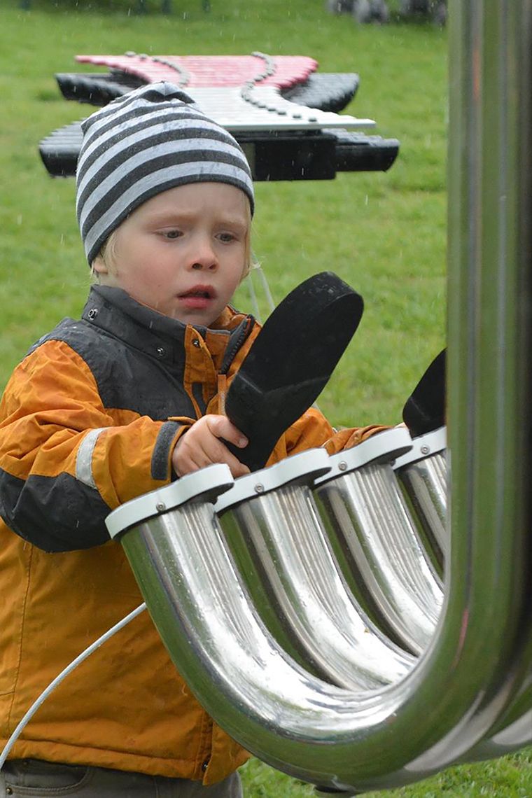 Tembos with Closed Cell Foam Paddles