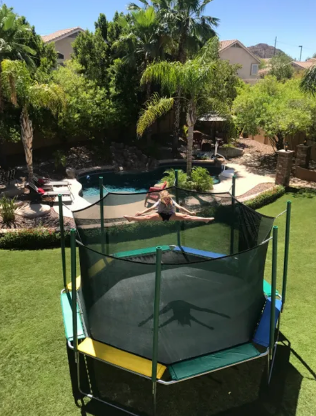 Magic Circle Trampoline 16 Foot Octagon Deluxe Magic Cage 